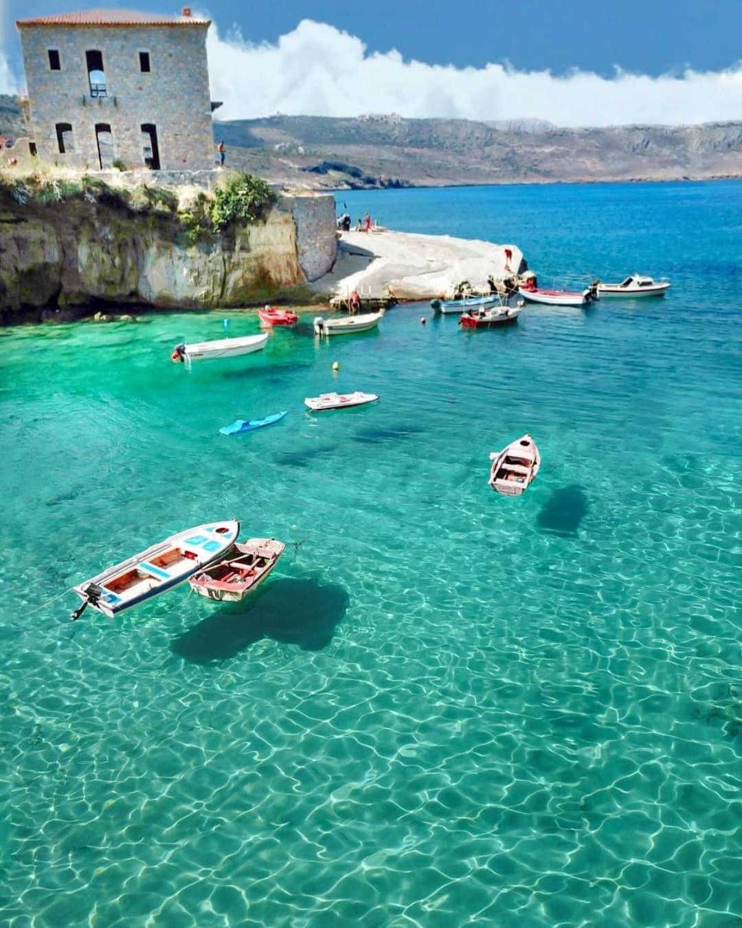 Athevillas Antonis Mína Buitenkant foto